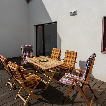 Aloha Apartment